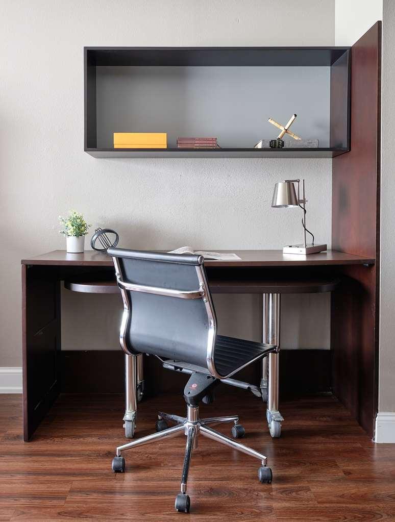 Best Western Plus Executive Residency Pottstown Room photo